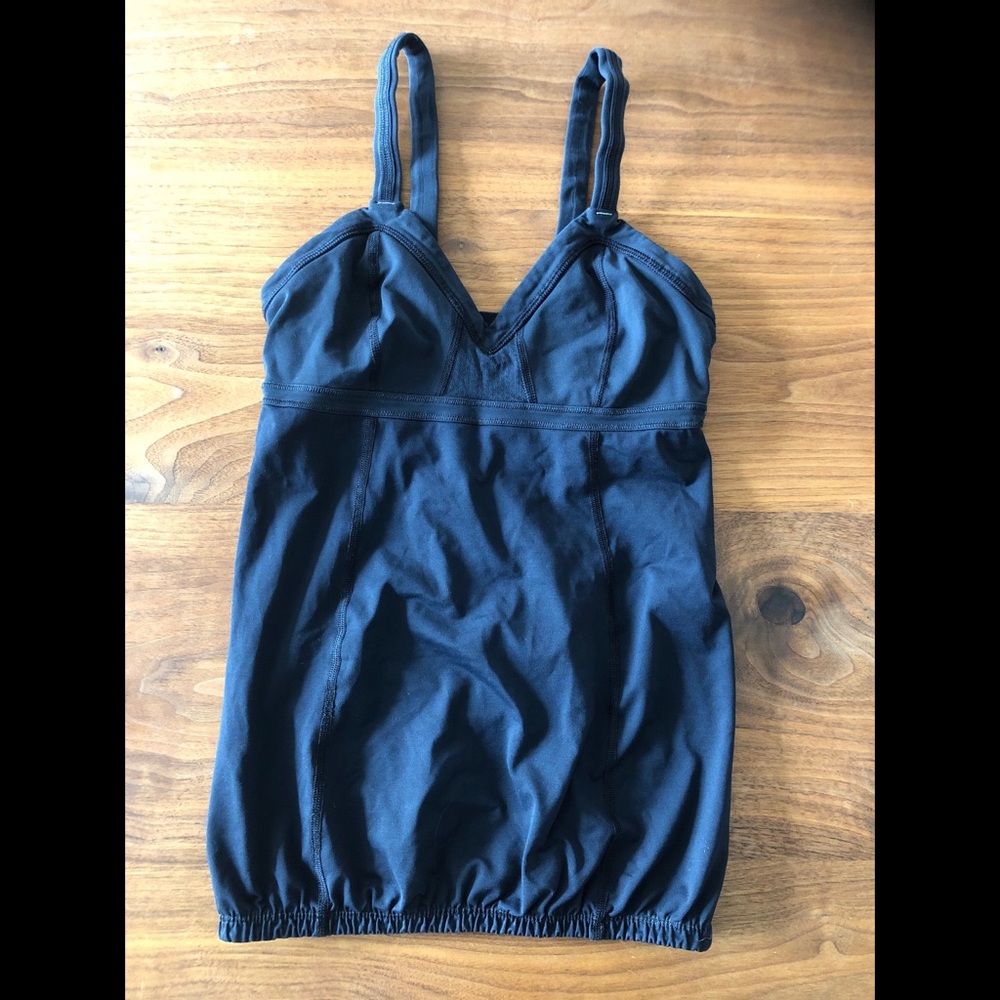 LAST CHANCE! Lulu tank with zipper pocket!